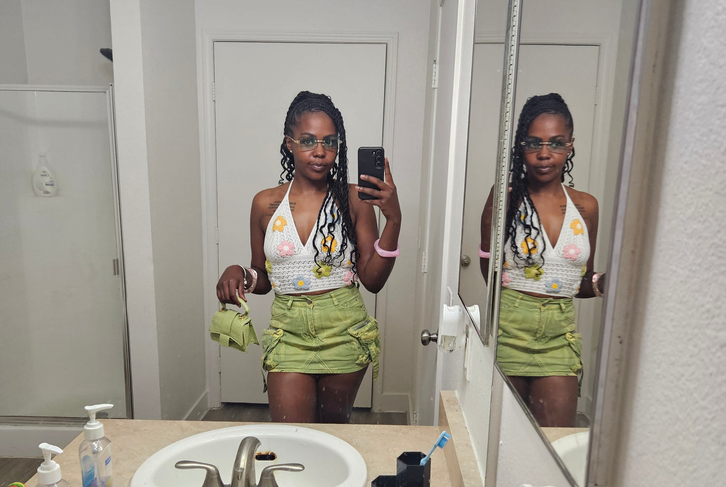 Poppin' out